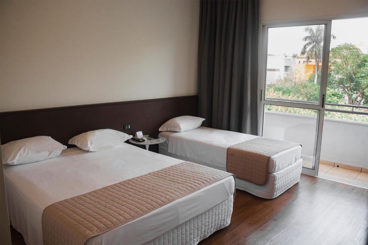 Vip Hotel Jaú 外观 照片