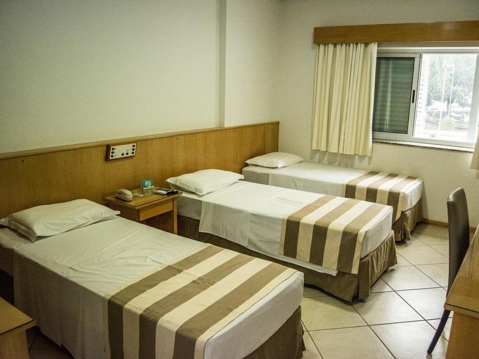 Vip Hotel Jaú 外观 照片